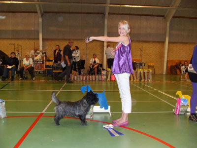 0502bis2juniorhandler.jpg